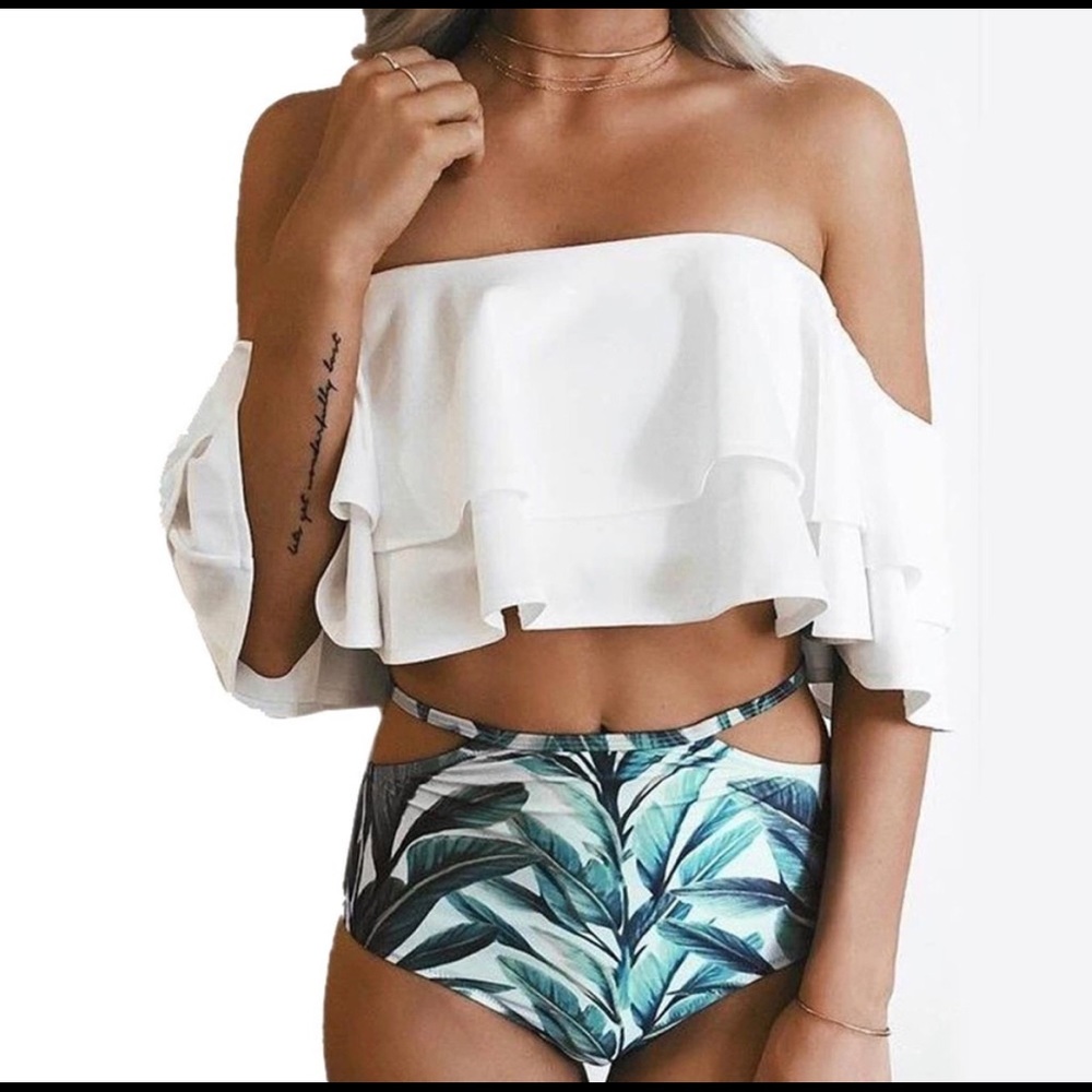 NWT Tropical Palm High Waisted Bikini Set Ruffle Off Shoulder White Medium